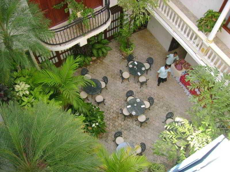 Hotel Monterrey Cartagena Exteriör bild